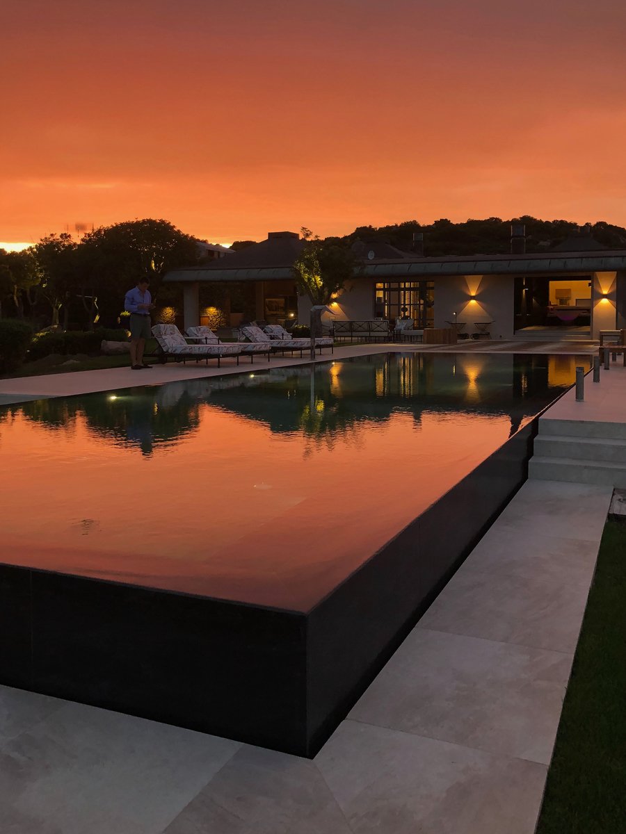 Breathtaking Beachfront Vacation Villa