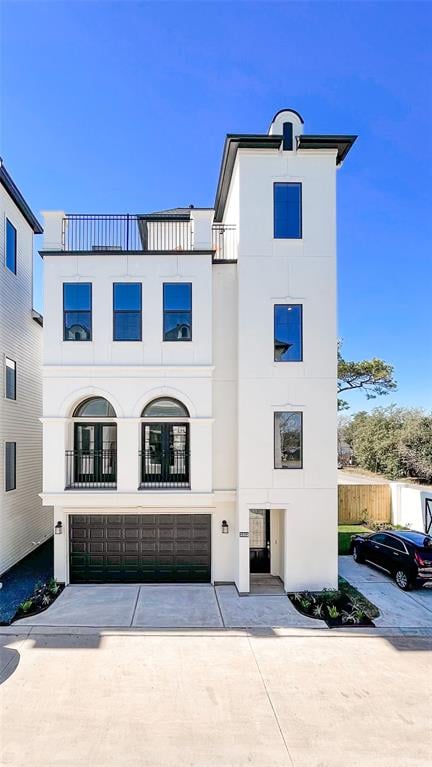 3334 Beverly Forest Dr