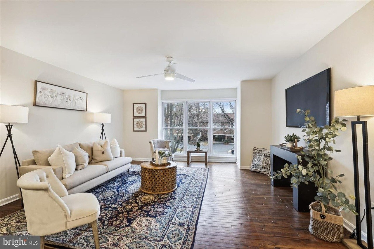 11405 Orchard Green Ct