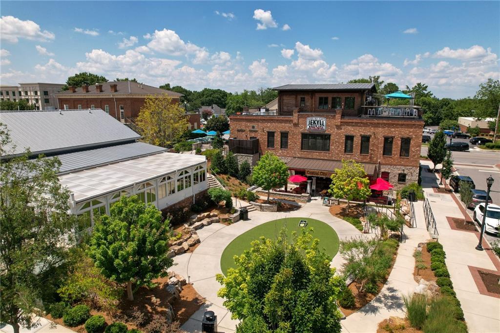 435 Chiswick Cir, #21