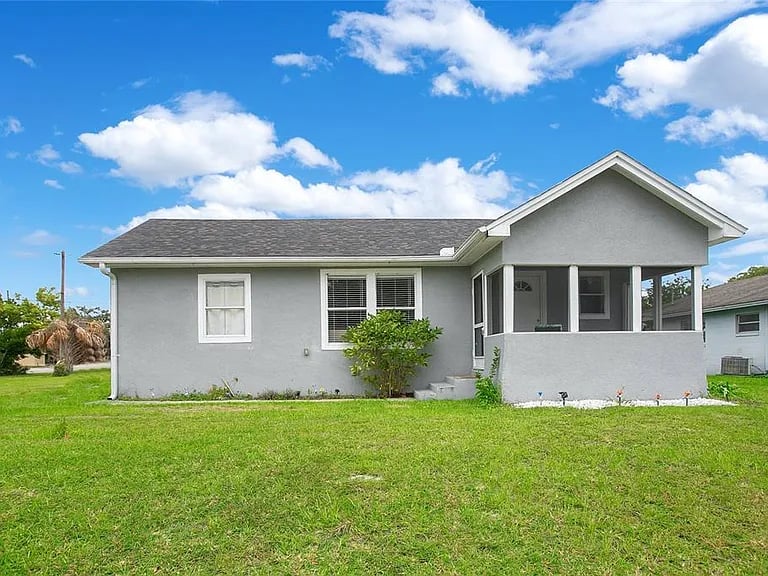 42 W Crystal Ave