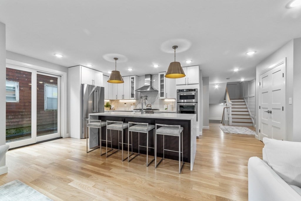 90 Holworthy St Cambridge, MA 02138