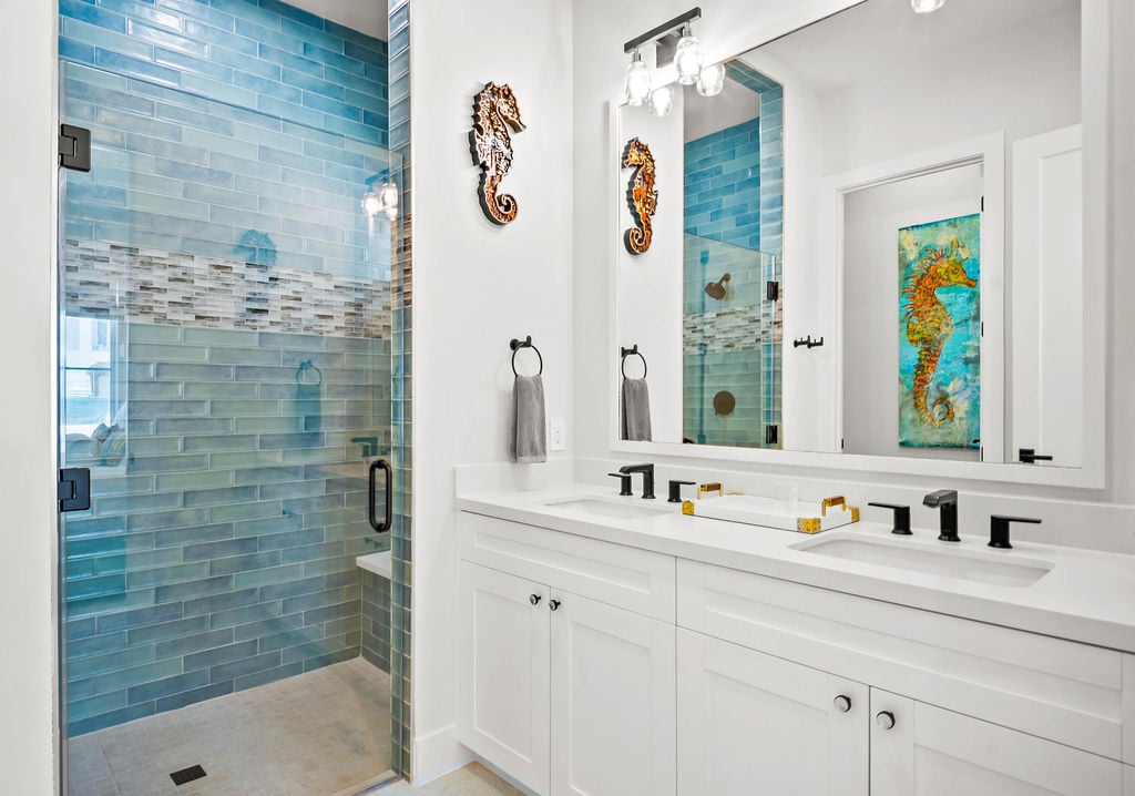 Coastline Drive - Custom Residence 