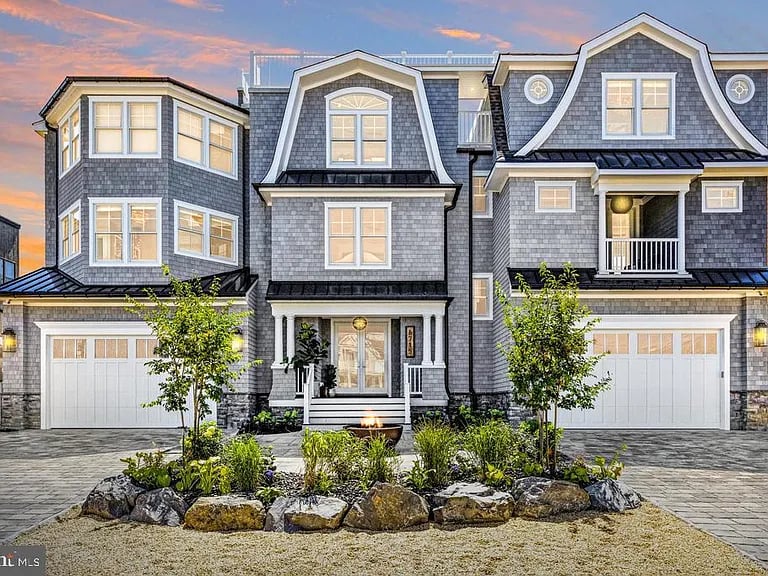 6715 Ocean Boulevard