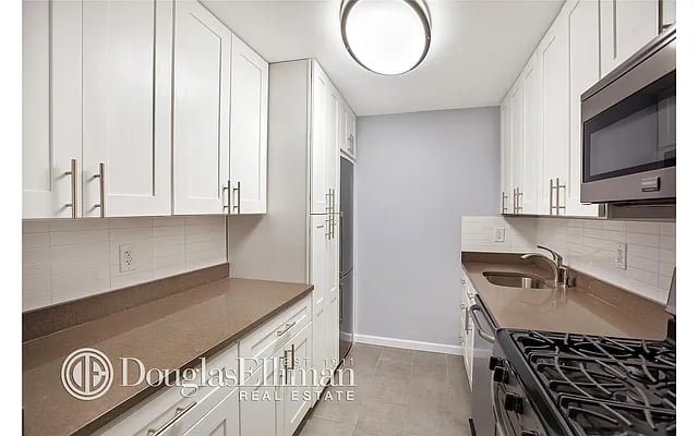 130 Bradhurst Avenue Unit: 802