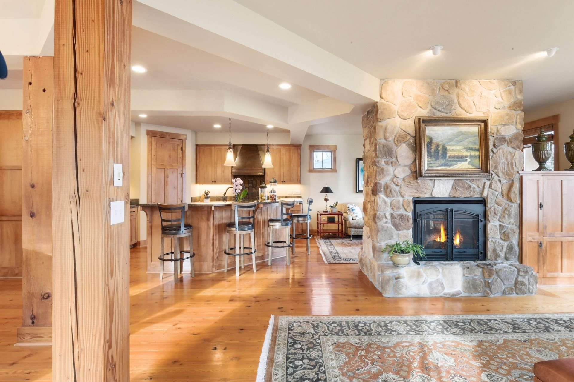 356 West Lake St, Orono