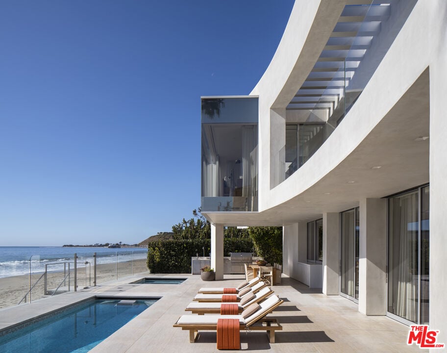 22446 Pacific Coast Hwy