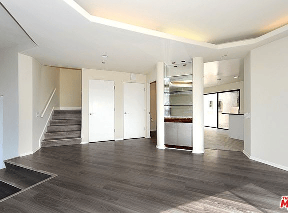 21323 Rambla Vista, #2