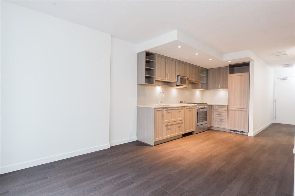 5470 Ormidale St, #1904