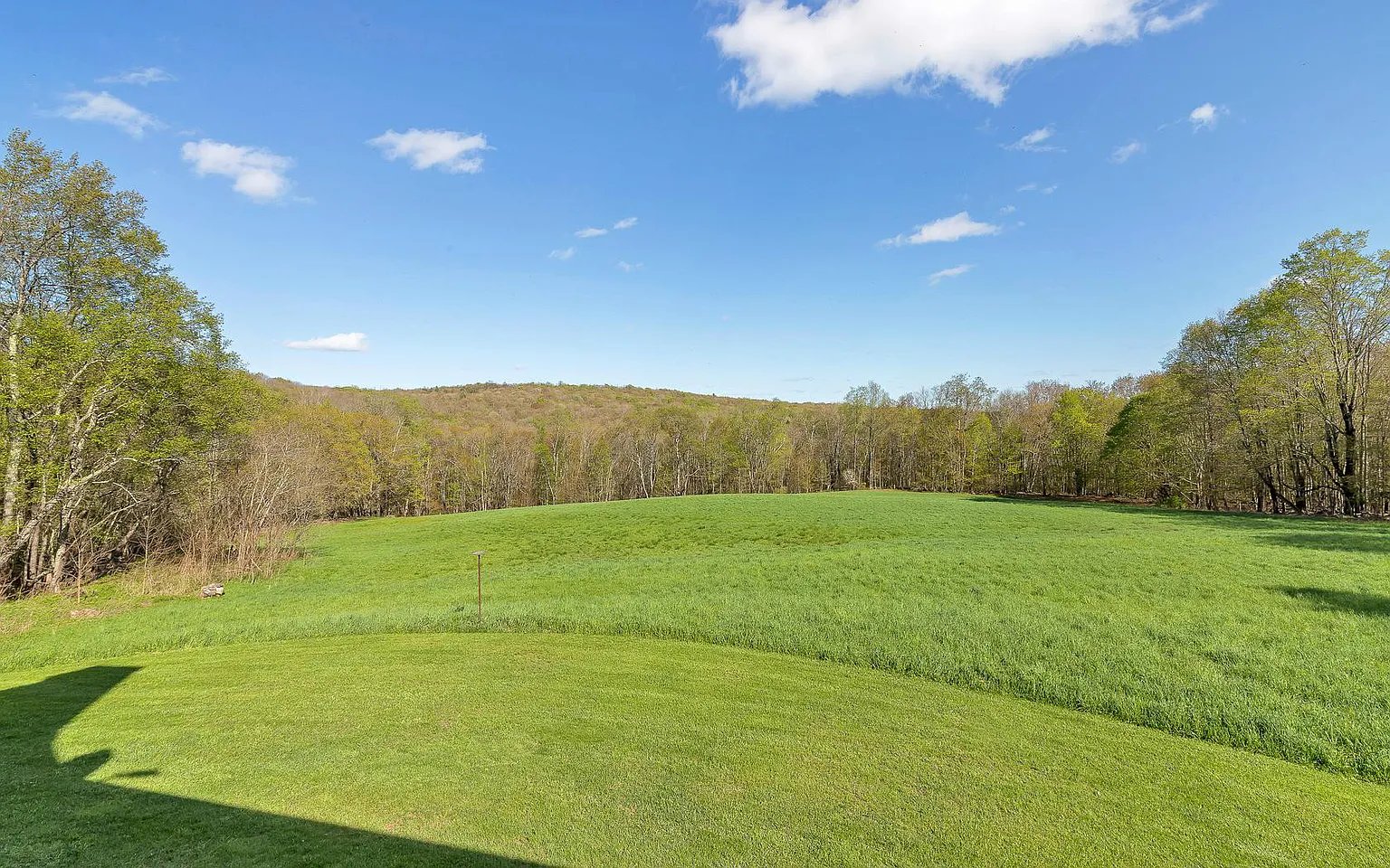 90 Steam Hollow Rd