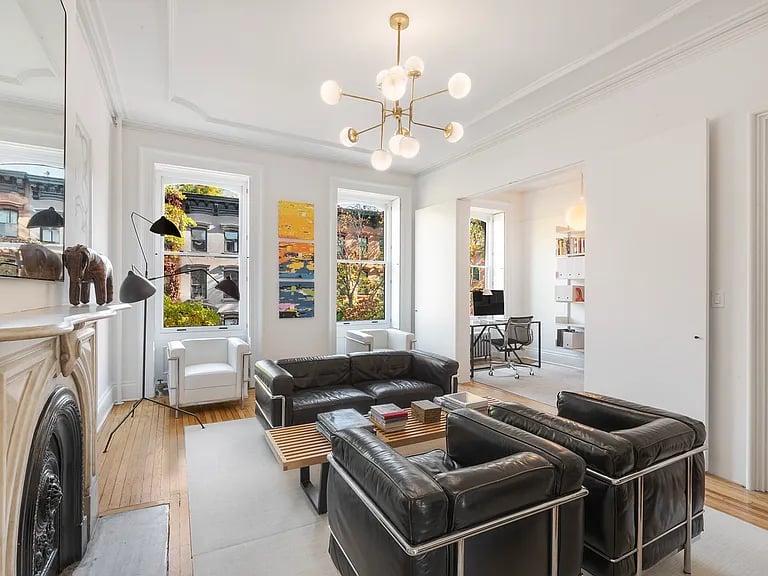 246 Carlton Ave APT #2