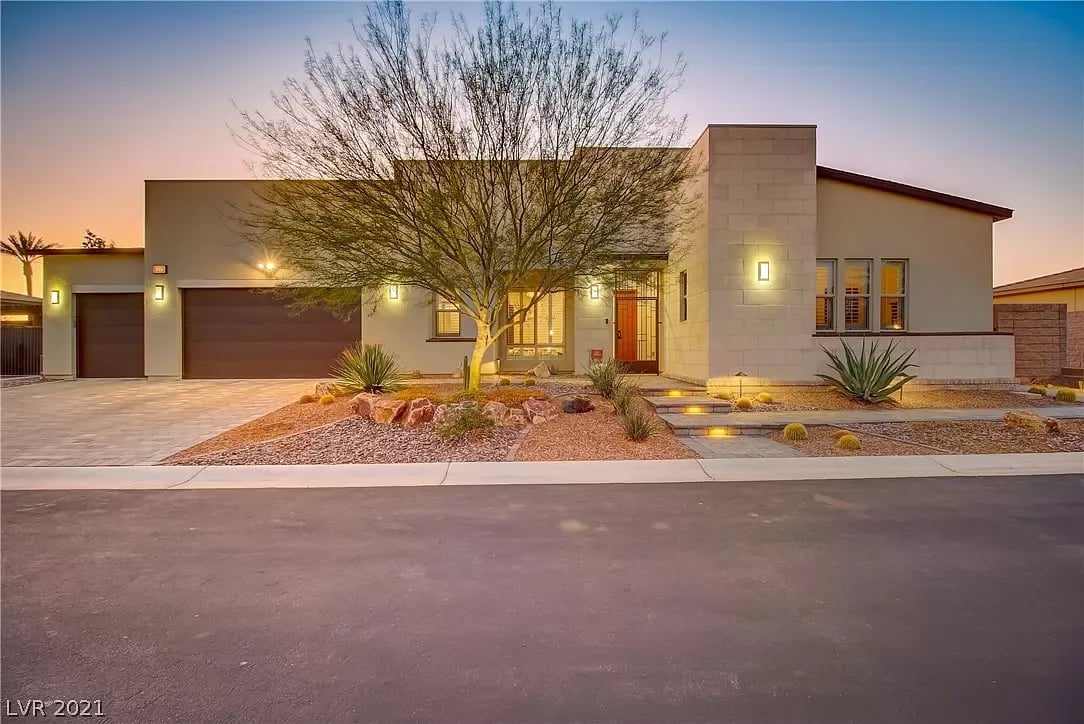 8235 Canyon Tree Ct