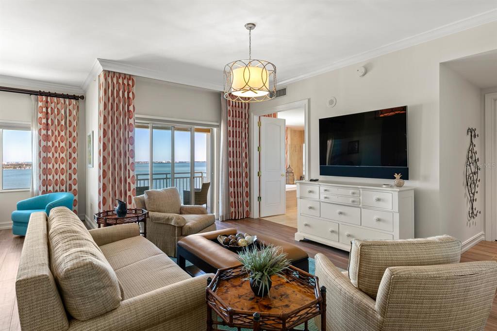 1111 RITZ CARLTON DRIVE Unit: 1701