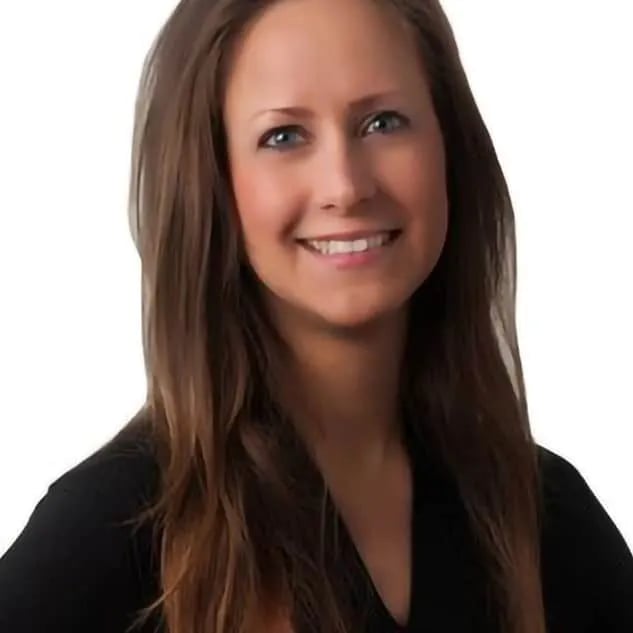 Tracy Wagner Hebron, CT Real Estate Agent Headshot