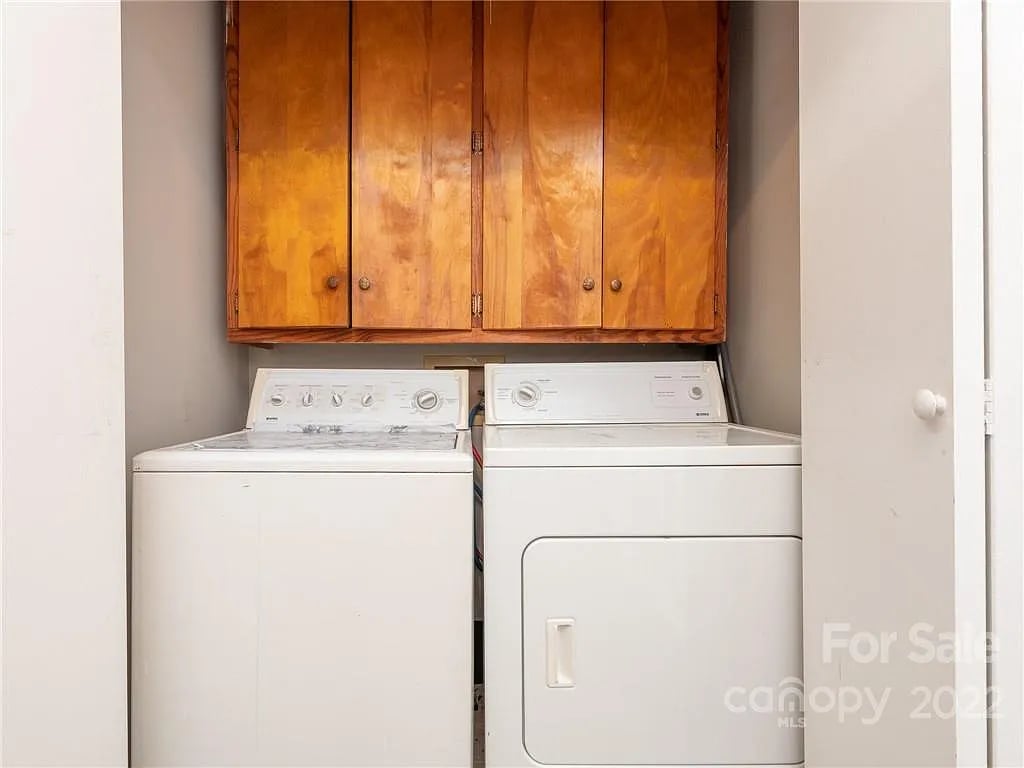 9121 Nathaniel Russell Ln