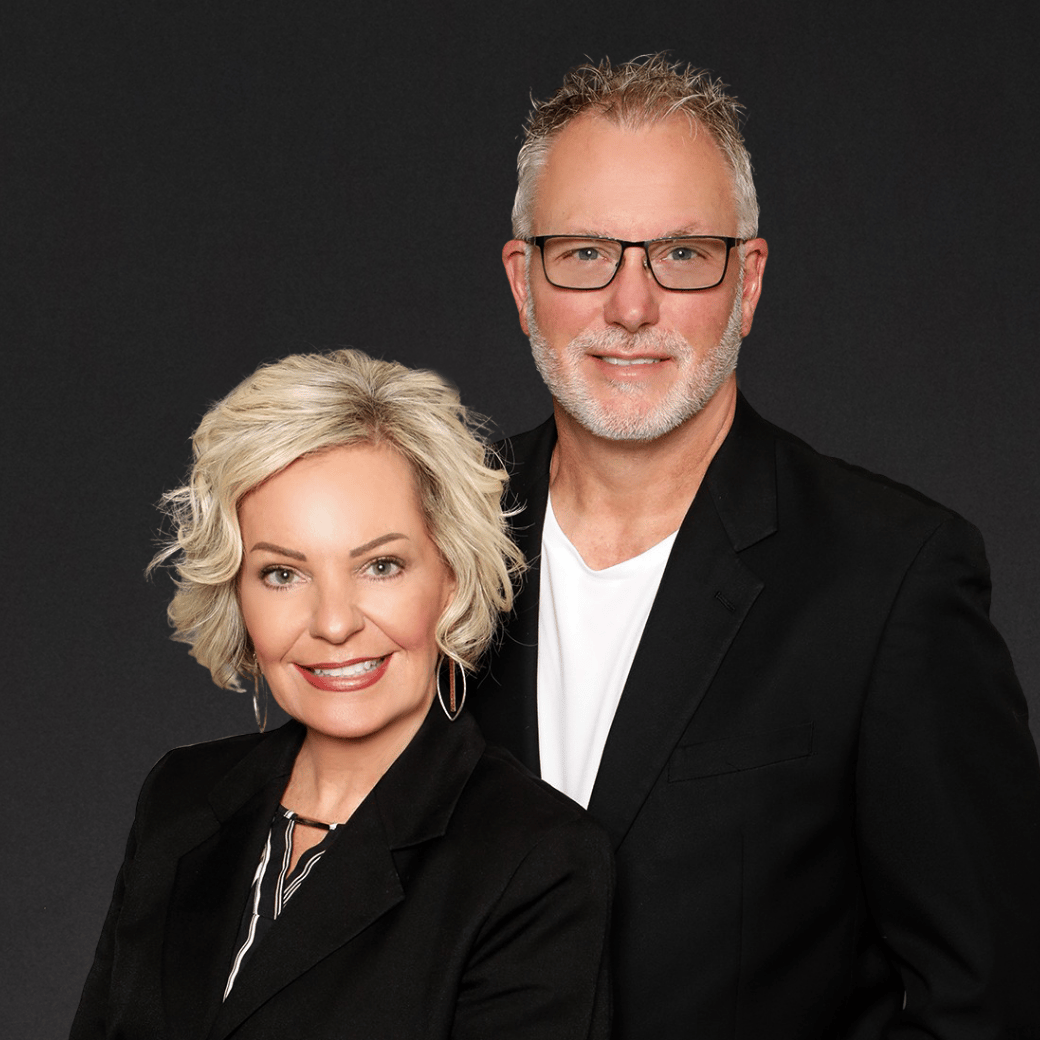 Lora and Scott Mindel