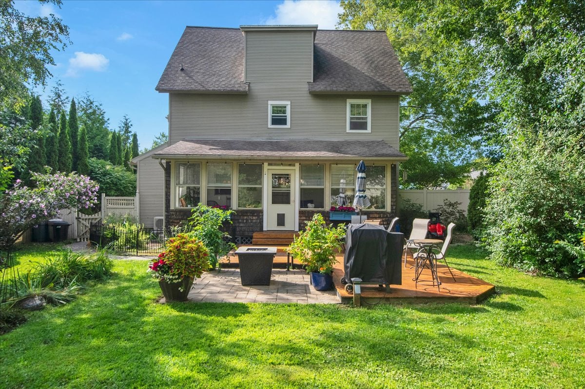 19 Brown Avenue
