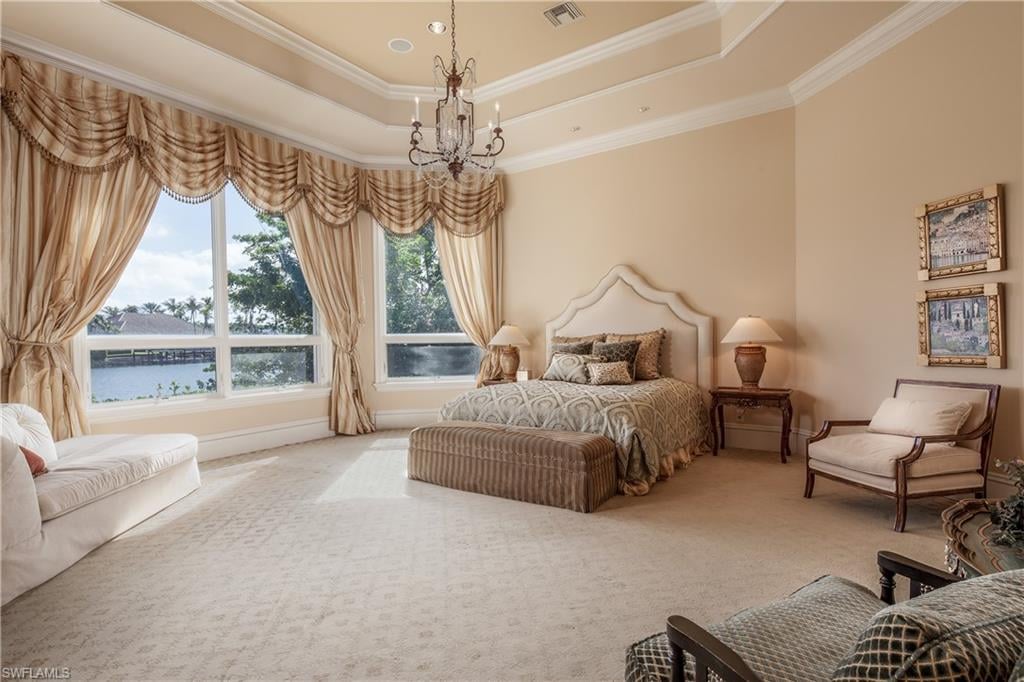 3415 Fort Charles Dr