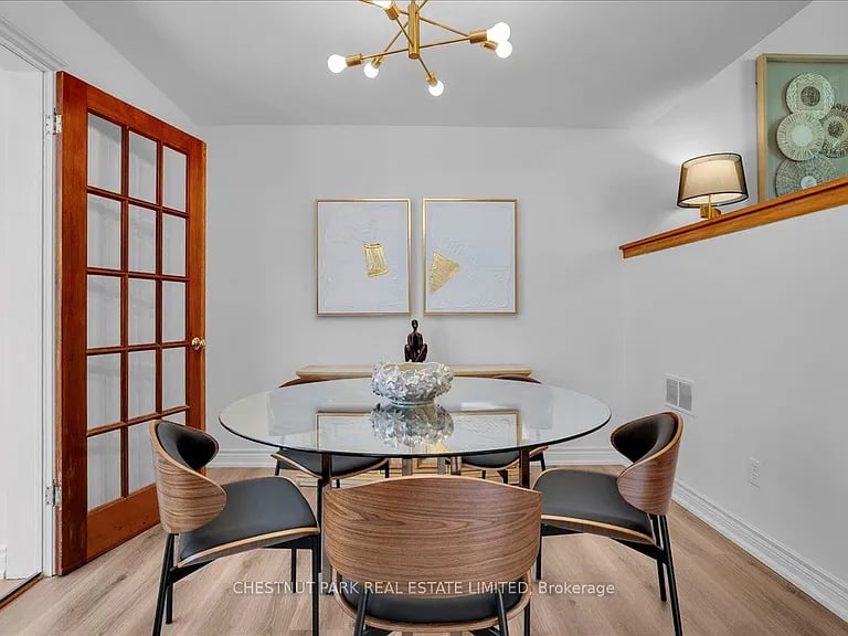 36 Tangmere Rd