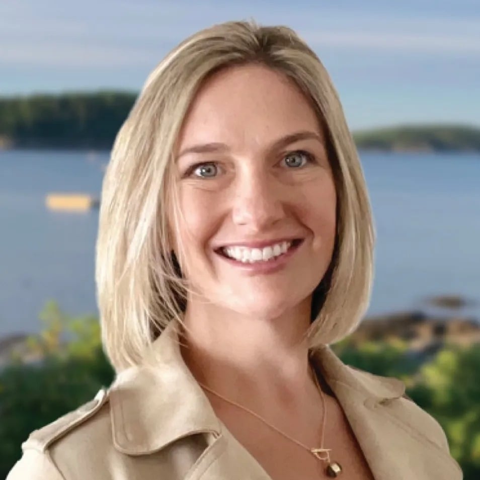 Nicole Richardson Mount Desert Island, MA Real Estate Agent Headshot