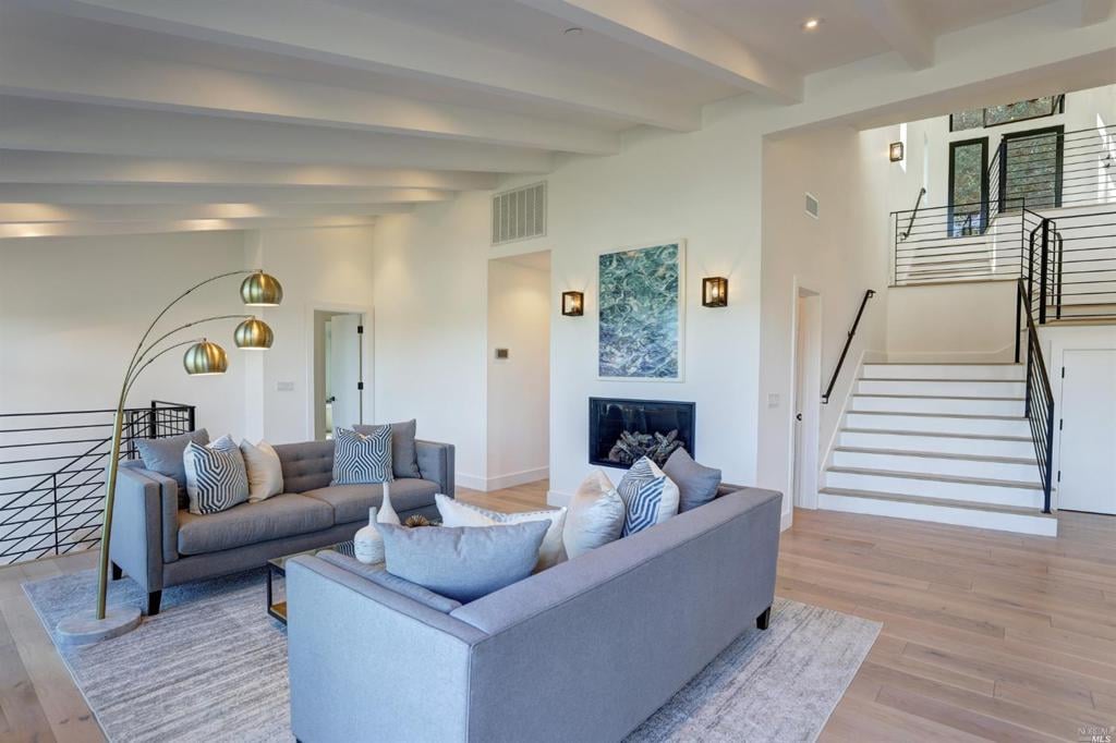 Stunning Contemporary Renovation