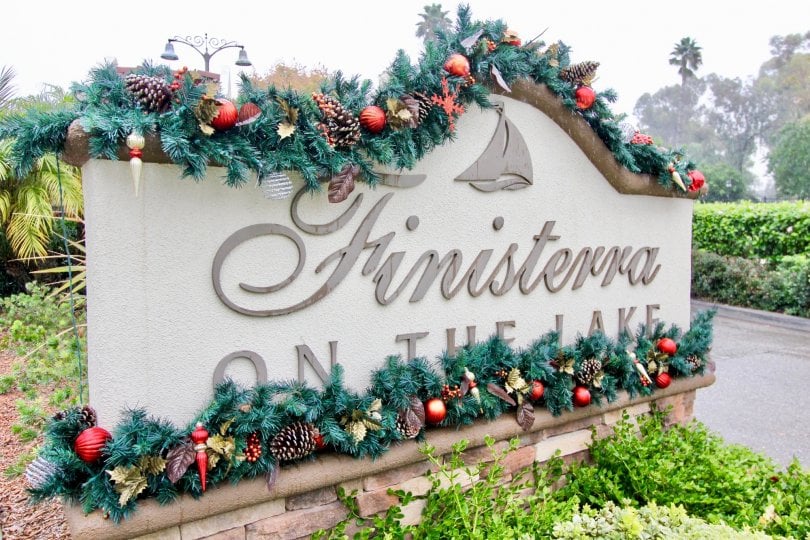 Finisterra On The Lake