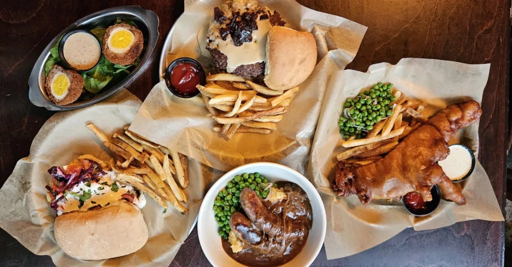 Where to eat before every Muny musical in 2026