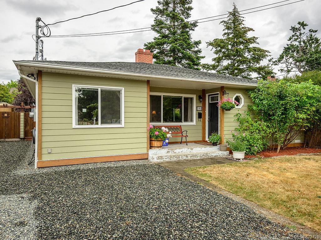 592 Atkins Ave, Langford