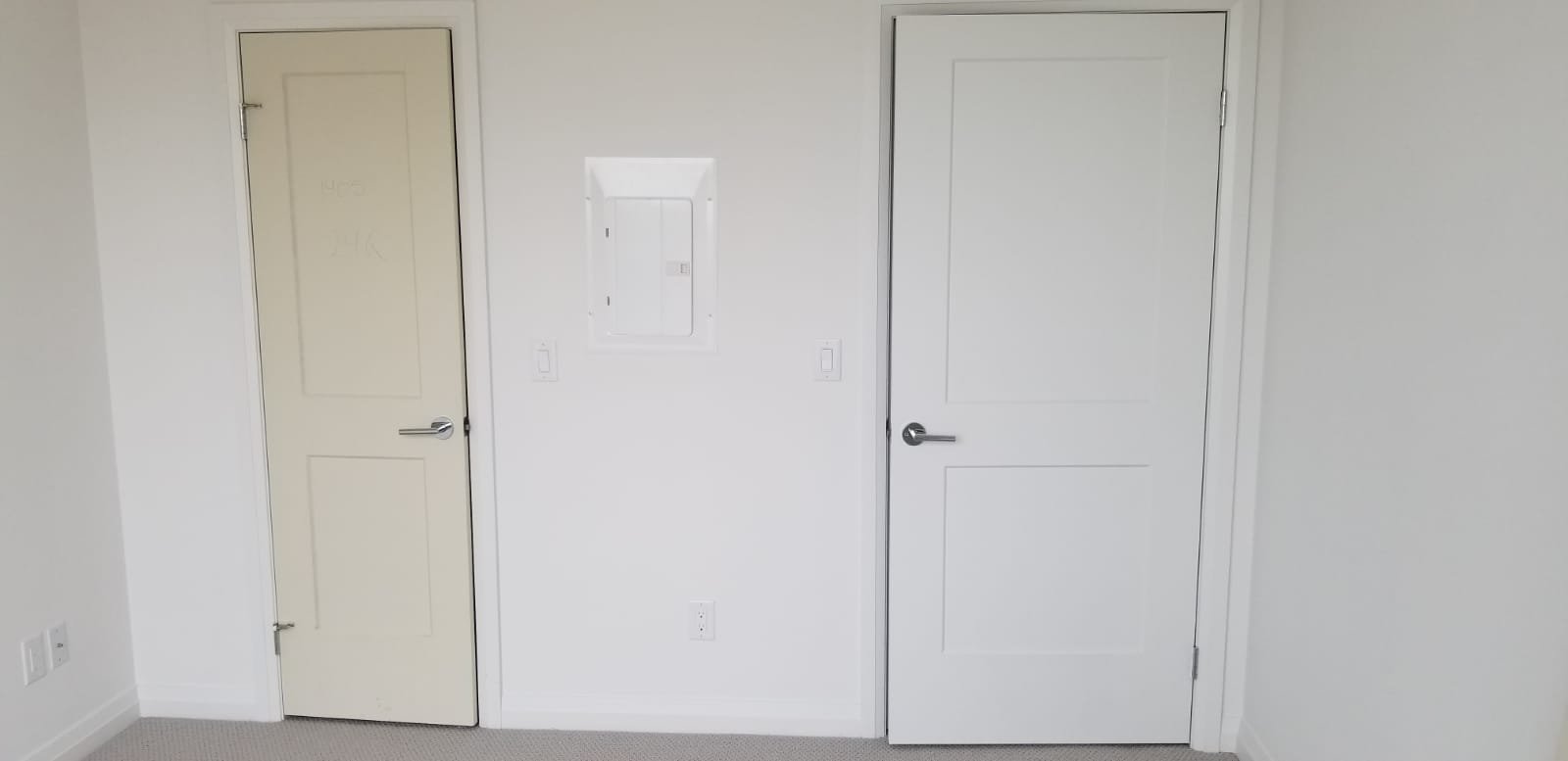 155 Caroline St S, Unit 1405