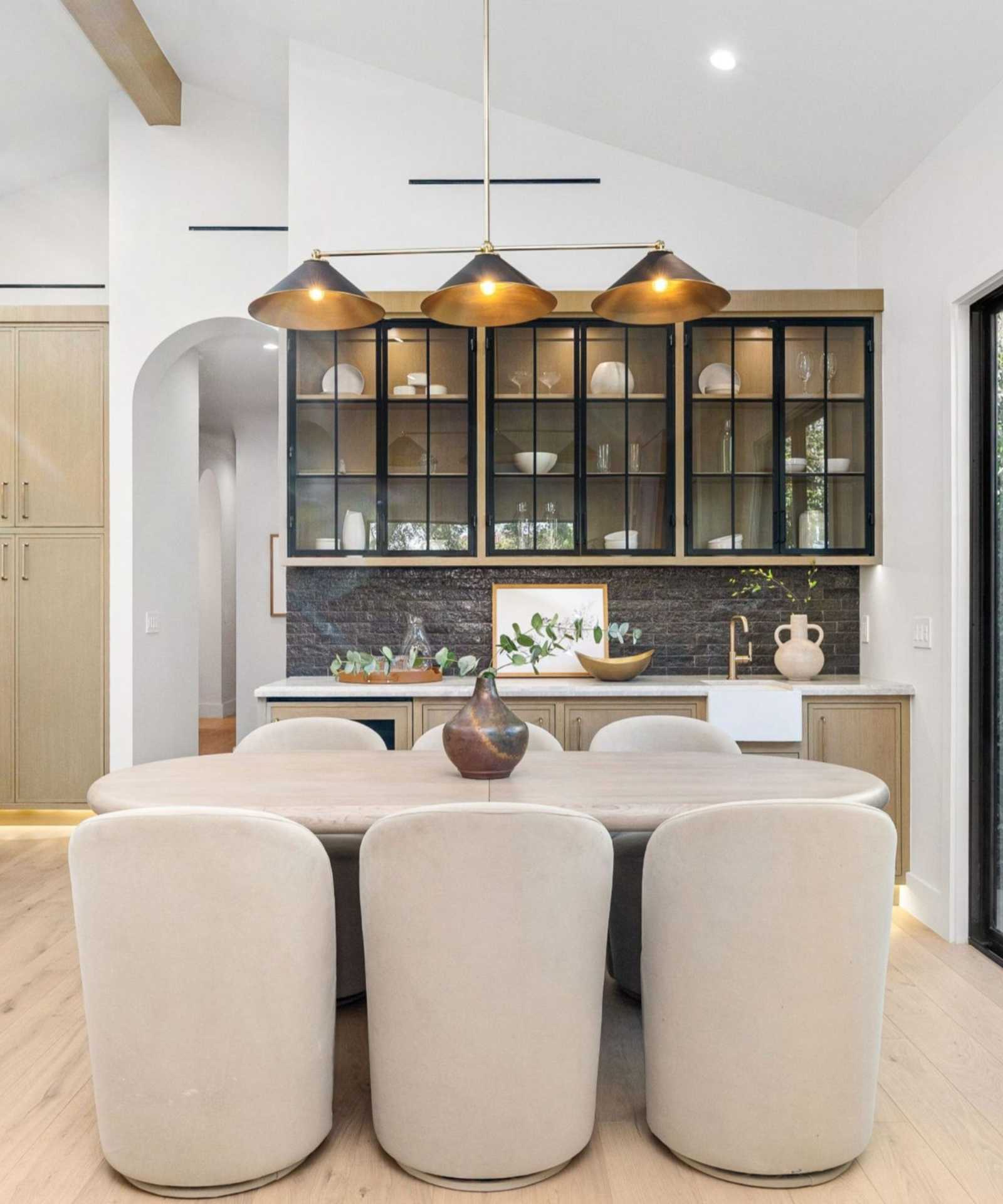 Alexis Weigand Real Estate