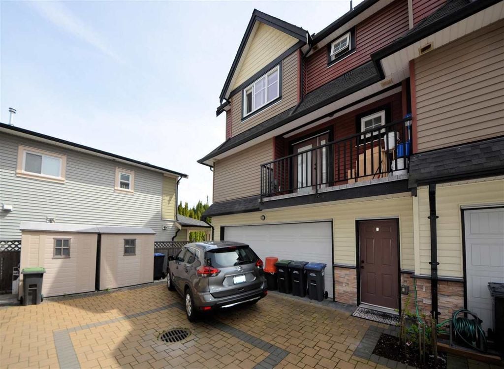 305 Jardine St, #3