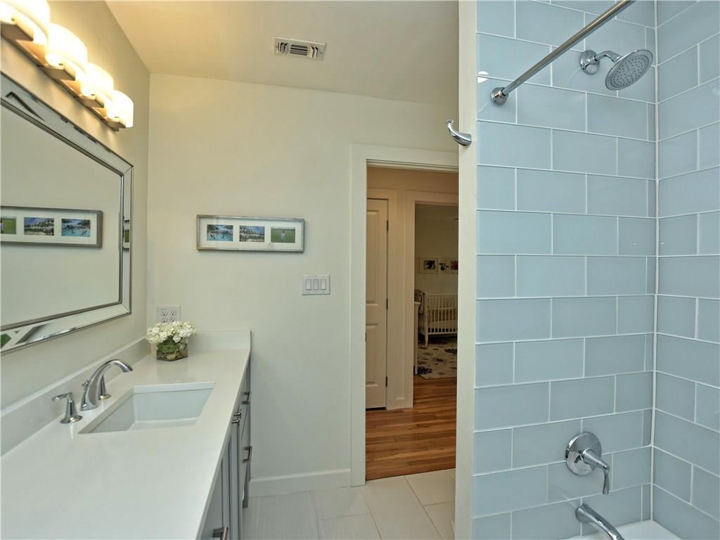 Remodeled Crestview Bungalow on .28Acre Lot