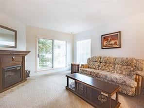 304-2360 James White Blvd, Sidney