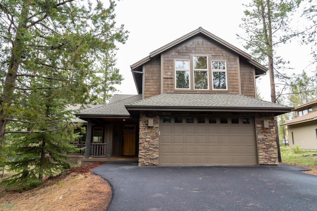 57644 White Elm Ln