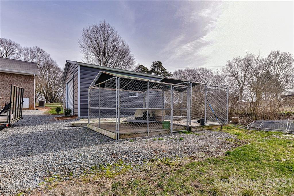 2915 Austin Chaney Rd