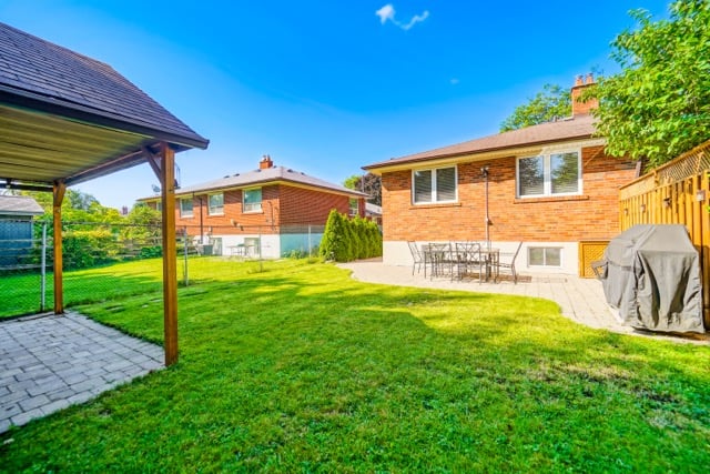 3623 Holden Cres