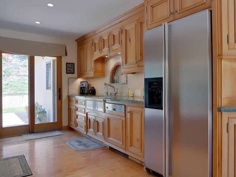 1365 Estrella Dr
