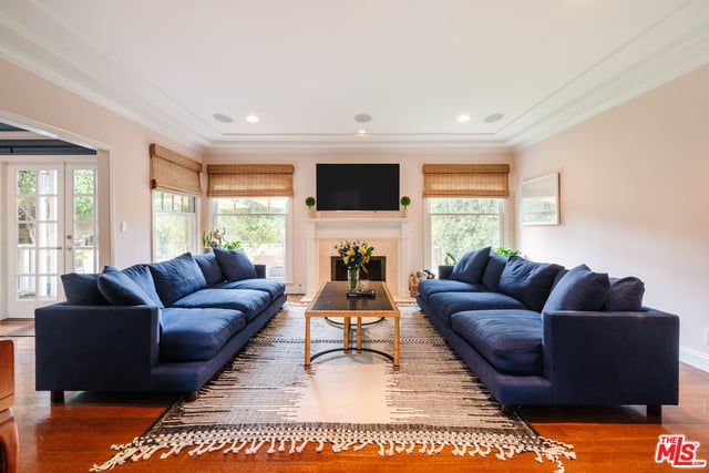 17014 Bollinger Dr
