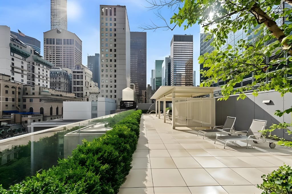 MUSEUM TOWER, 15 West 53rd Street, #40E