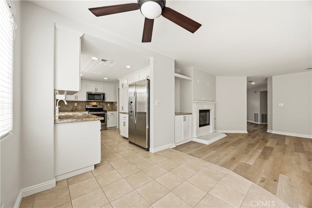 3129 San Helena Dr