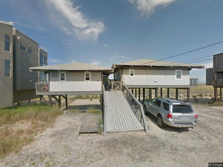 300 N Ocean Dr