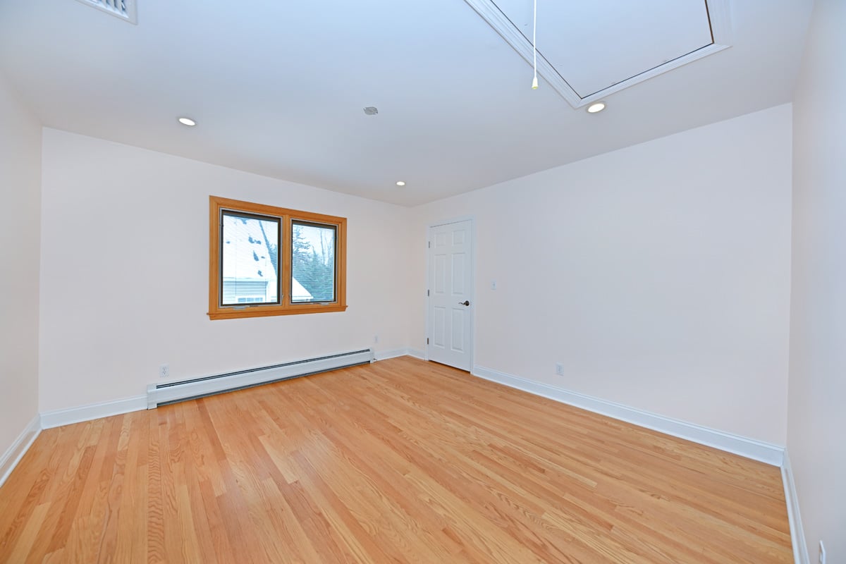 23 Spruce Pl