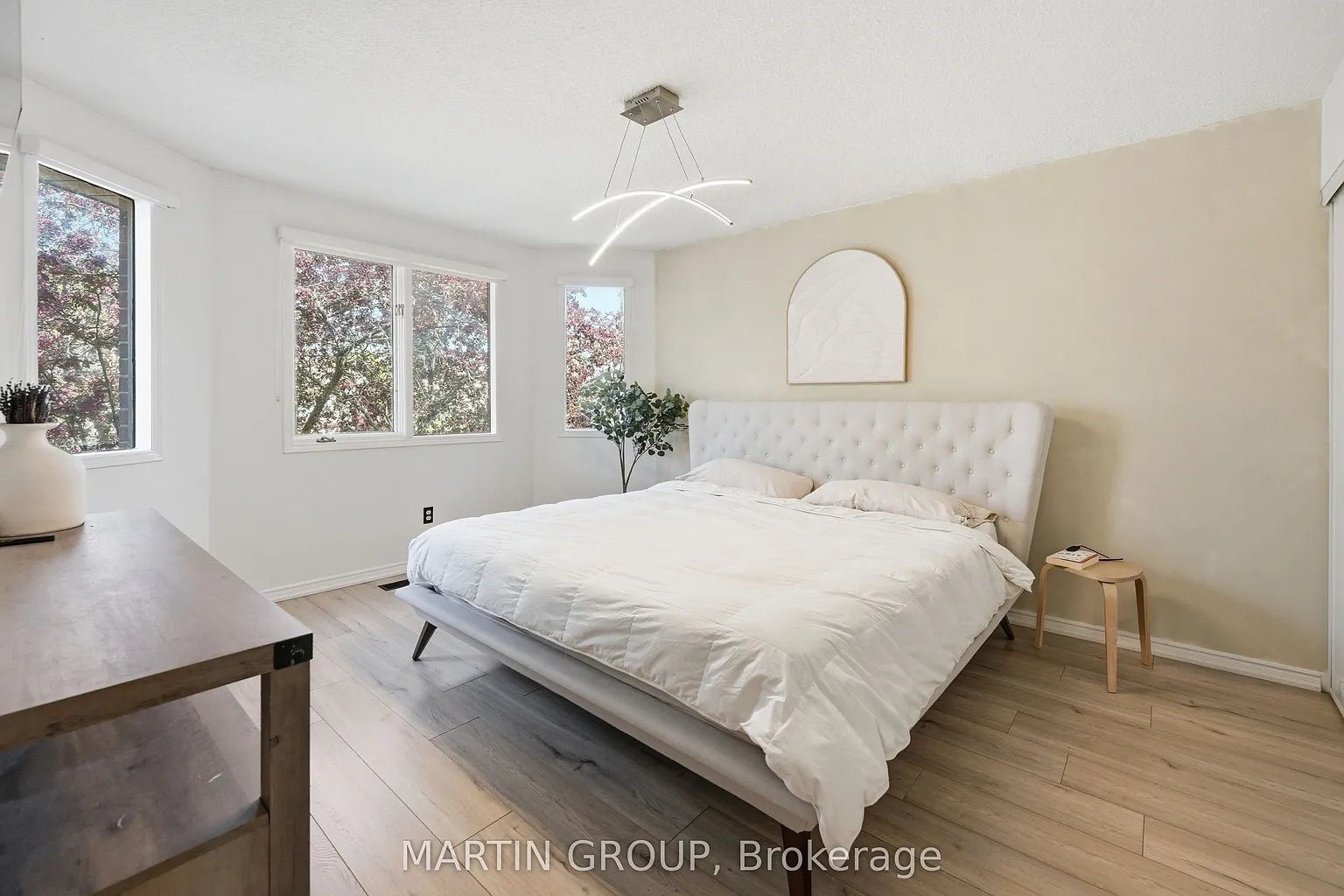376 Carrier Ln