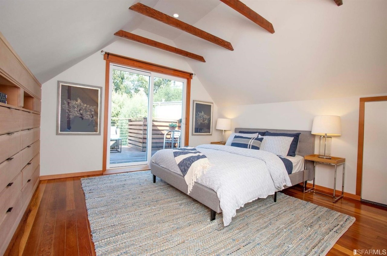 38 Lippard Avenue