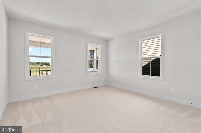 43290 Greeley Sq