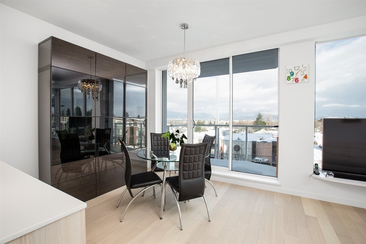 2220 Kingsway, #608