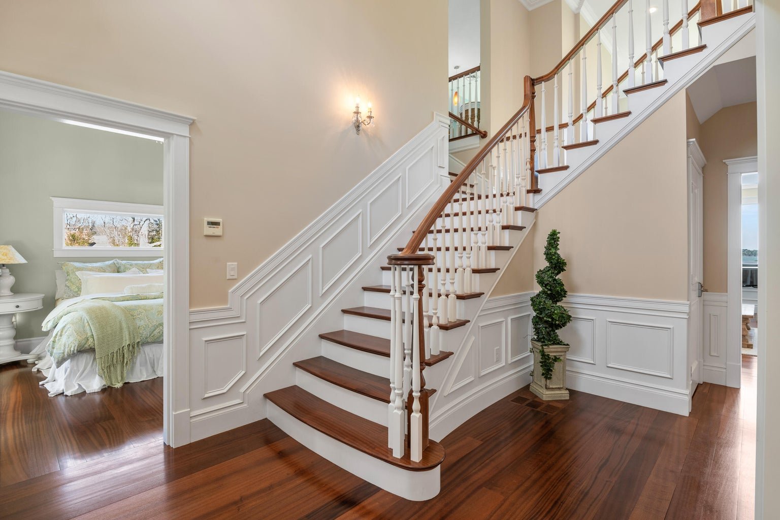 373 Lower Flying Point Road, Freeport