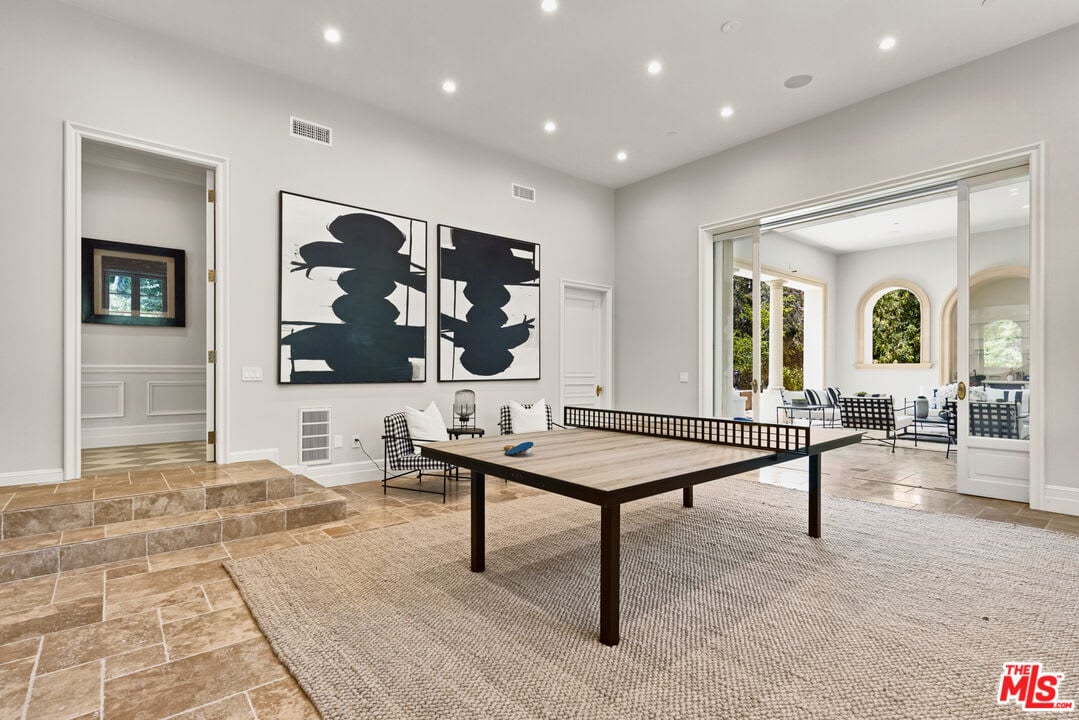Grandeur Oasis
