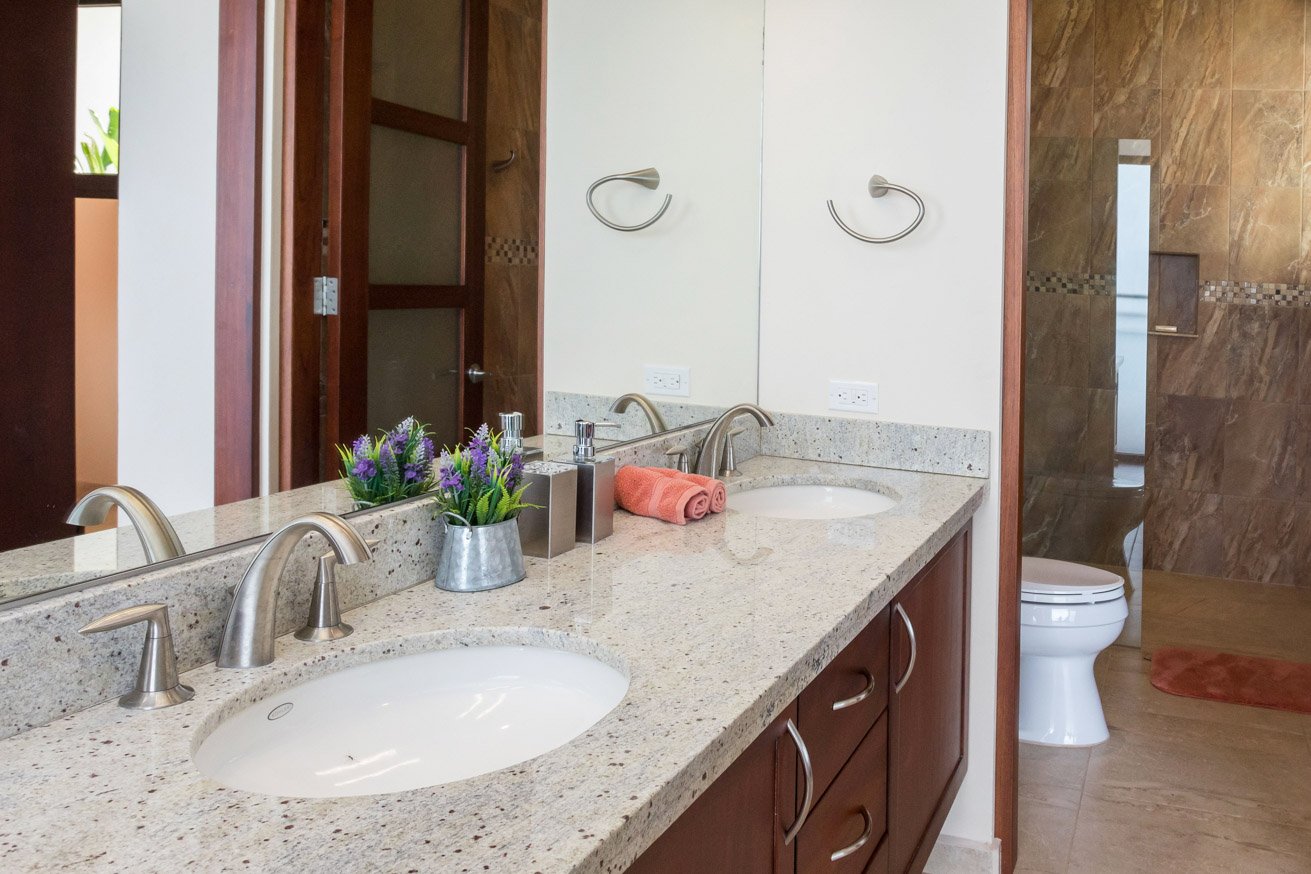Luxury Ocean View Home in Ojochal Costa Rica | Infinity Pool & Sunset Views