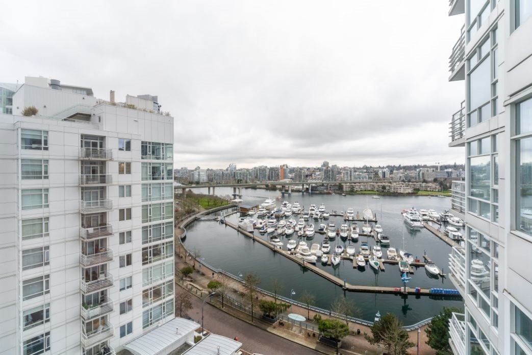1199 Marinaside Cres, #1503